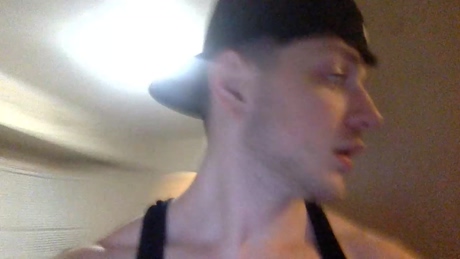 sexylax69  08-02-2022